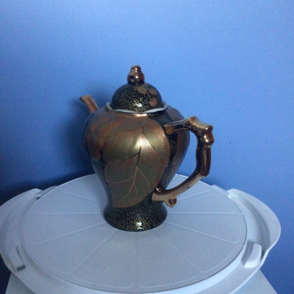 Vintage Art Nouveau style Coffee Teapot - Picture 2 of 10